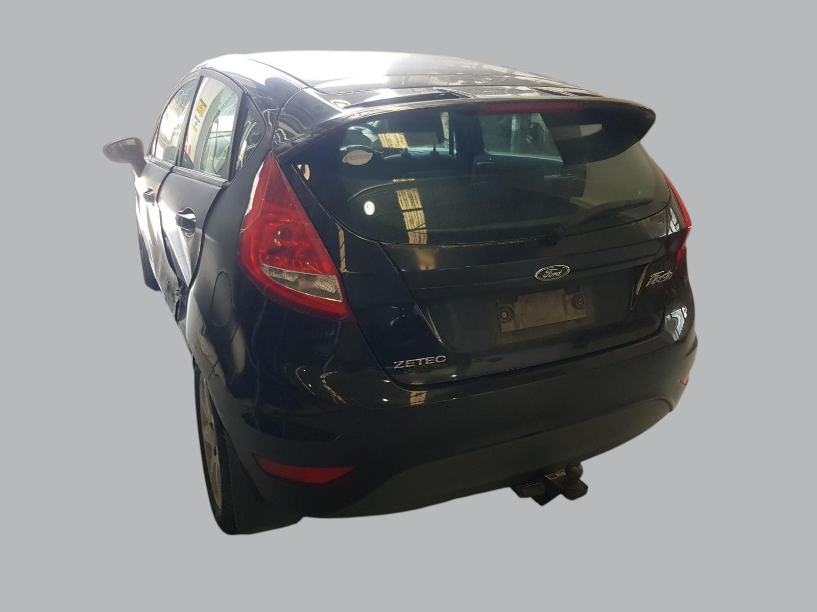 Rear_Spoiler