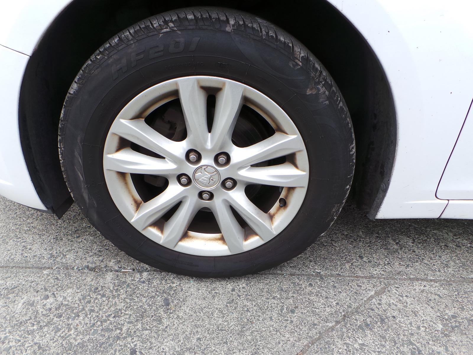 Holden Cruze - 2009-Present