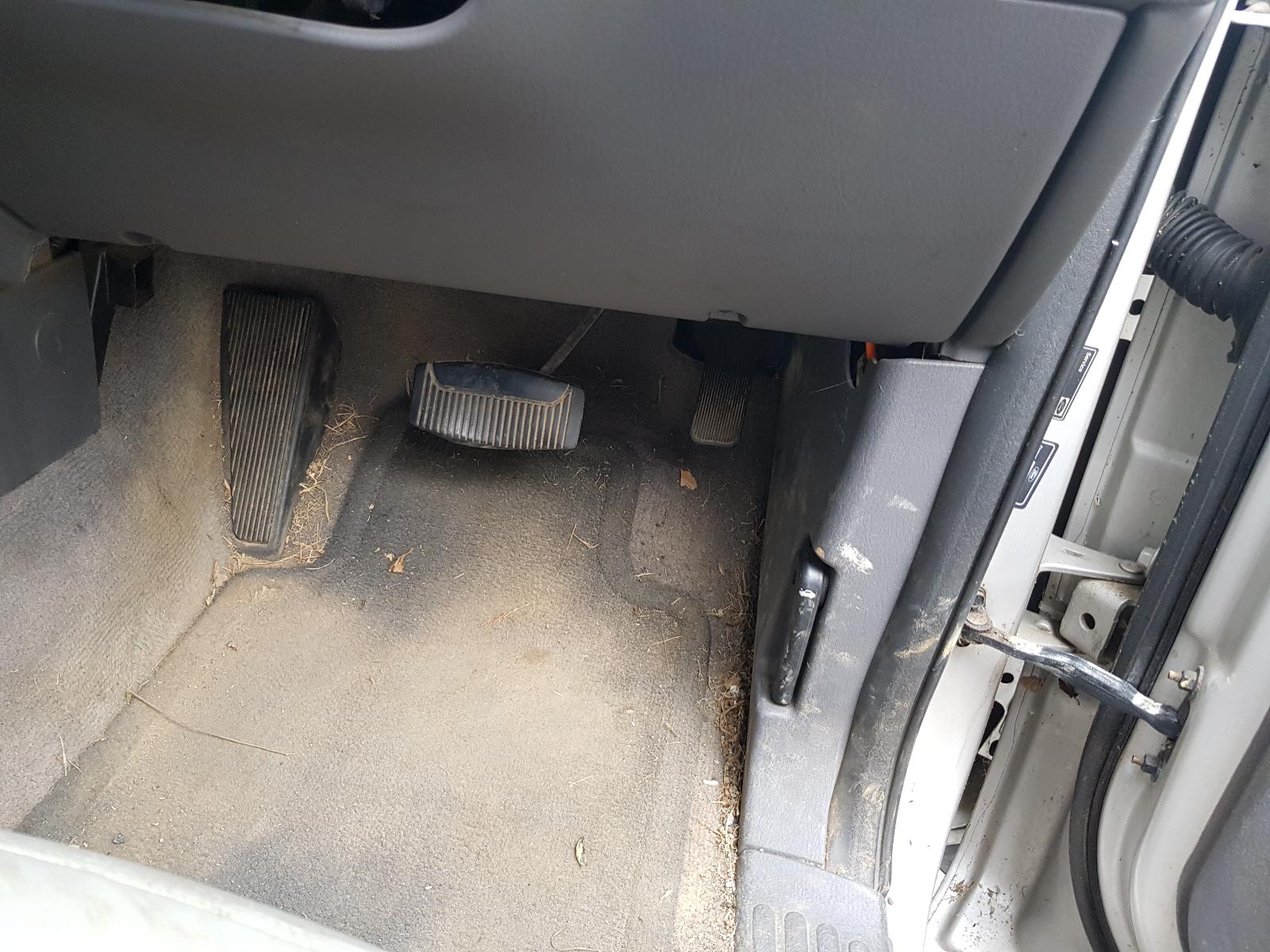 Ford Explorer - UT 2001-2005