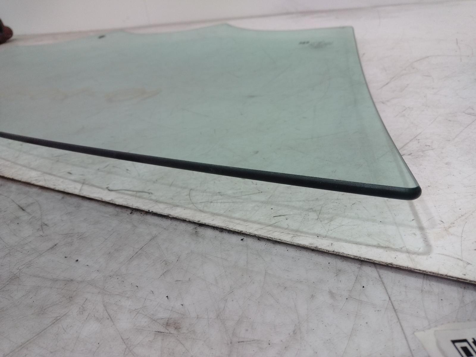 Left_Front_Door_Window