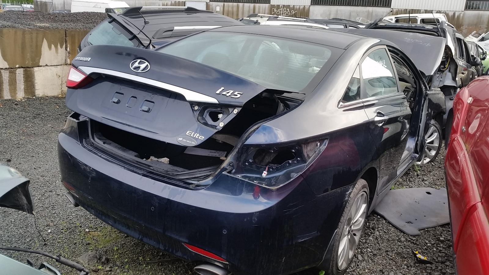 Hyundai i45 - 2010-2013