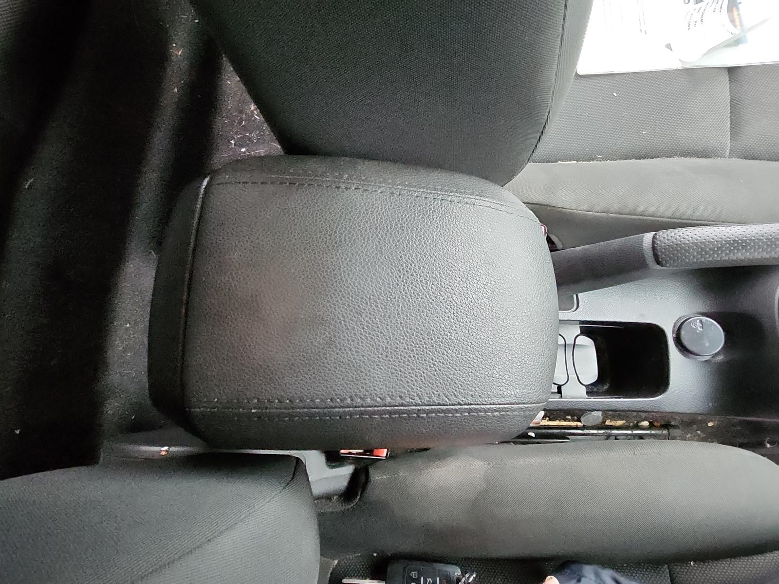 Holden Cruze - 2009-Present