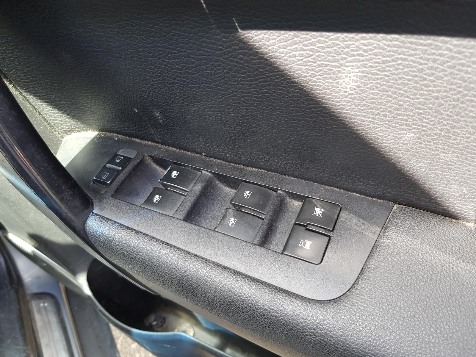 Holden Captiva - Captiva 7 2011-Present