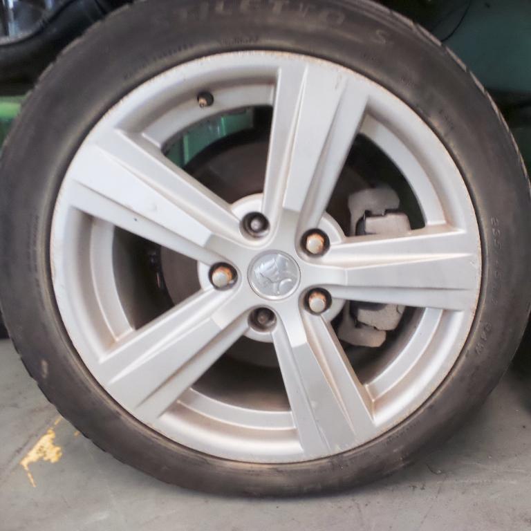 Holden Commodore - VE 2006-2013