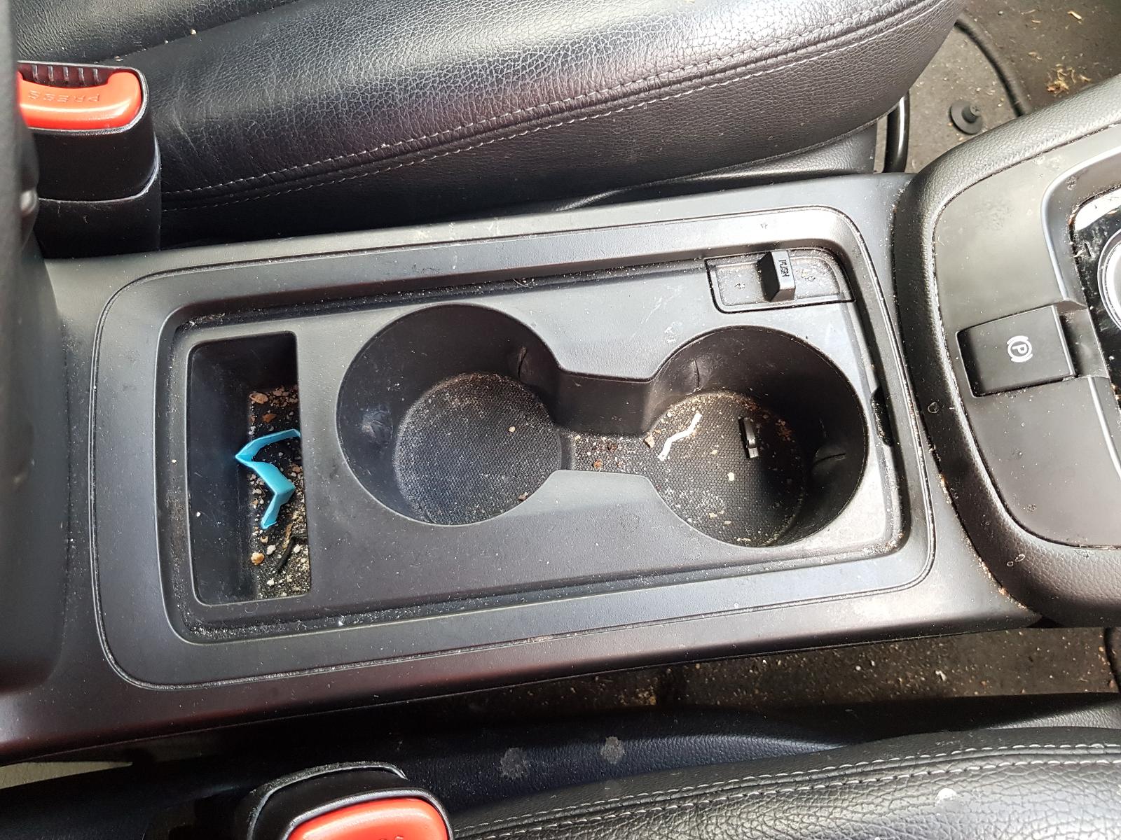 Holden Captiva - Captiva 7 2011-Present