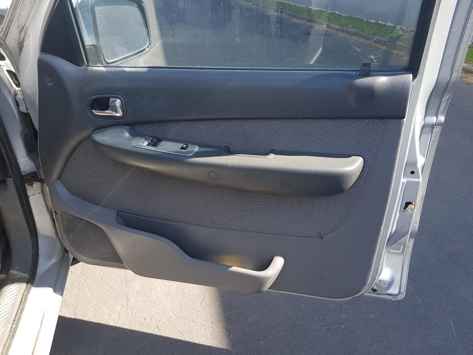 Ford Courier - 03-05