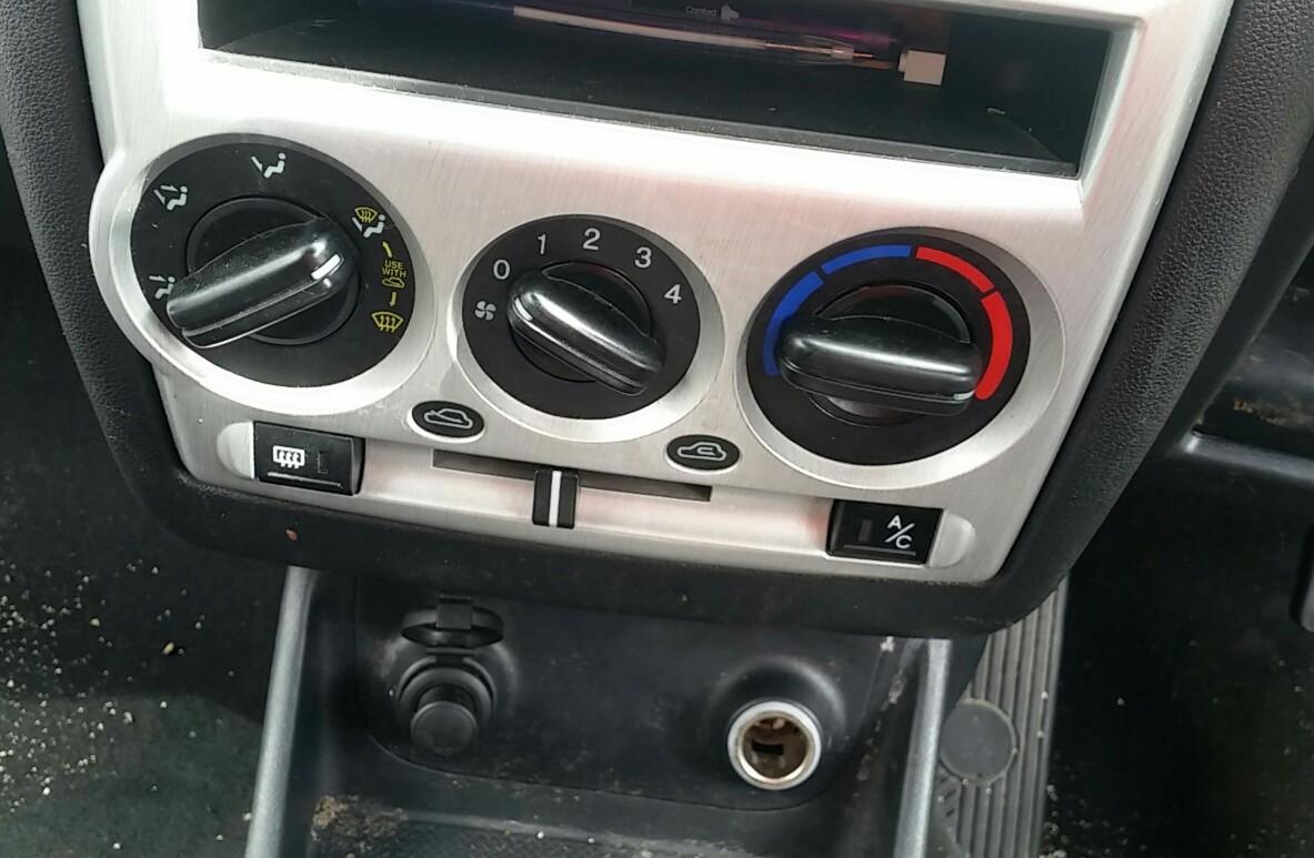 Hyundai Getz - BU51 2010-Present