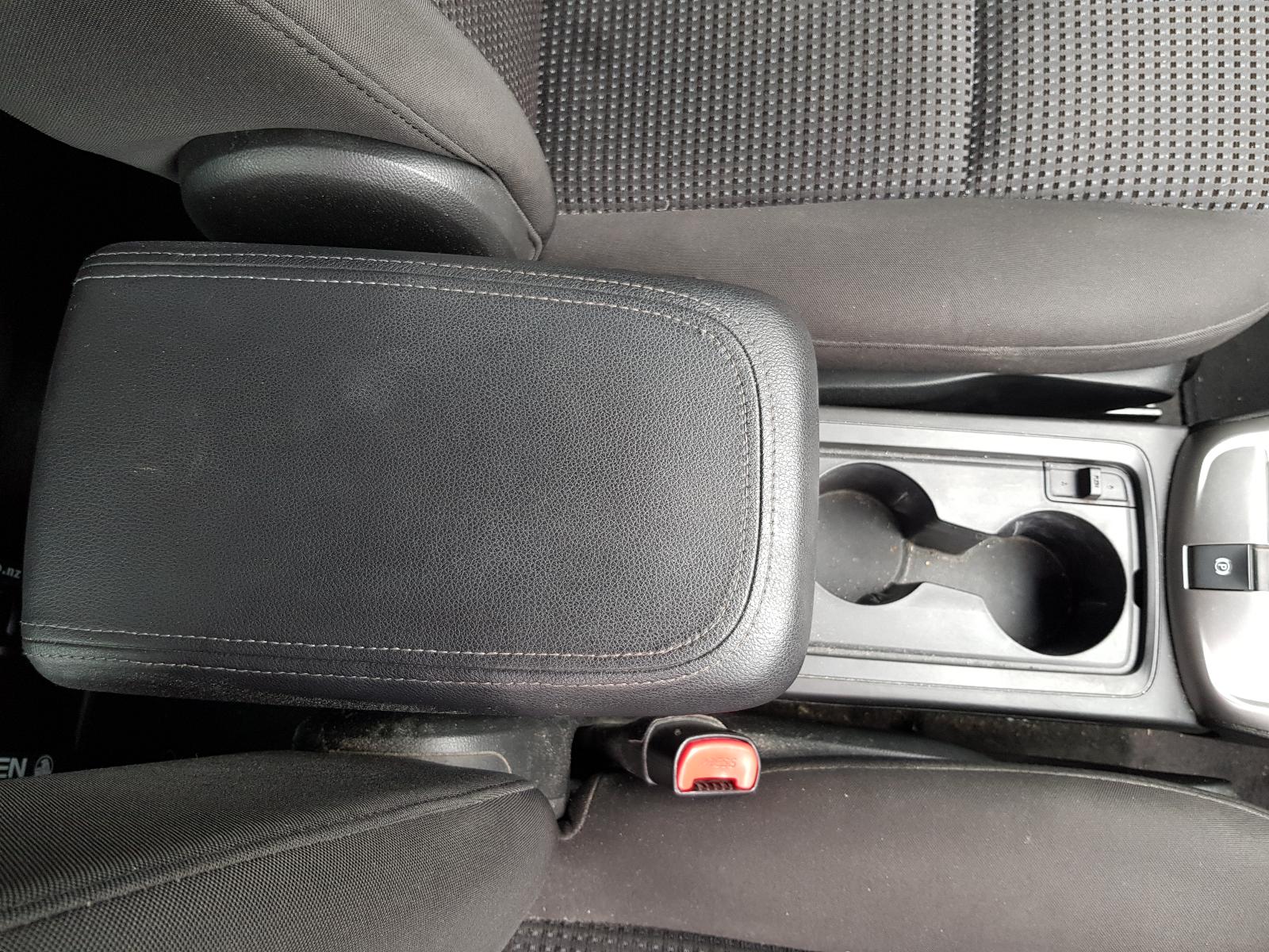 Holden Captiva - Captiva 7 2011-Present