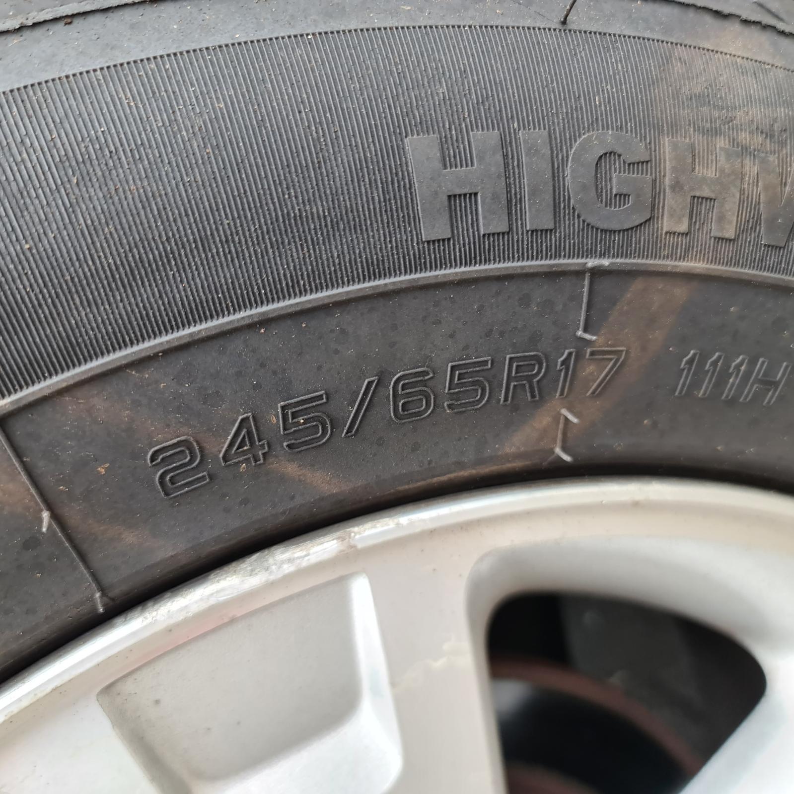 Ford Explorer - UT 2005-2007