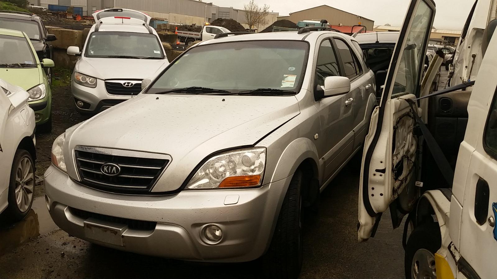 KIA Sorento - 1st Gen 2002-2009