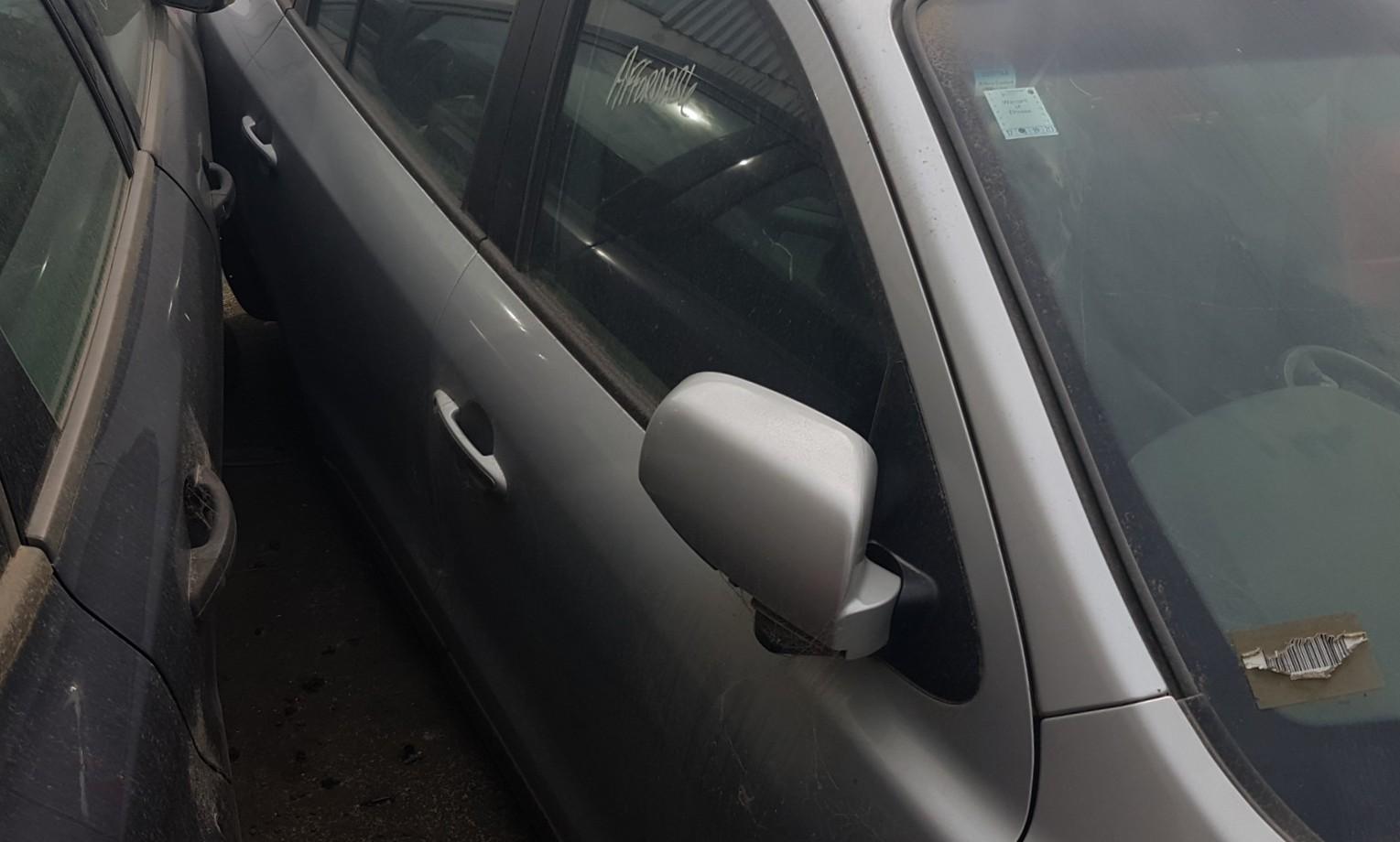 Hyundai Santa Fe - 2006-2012