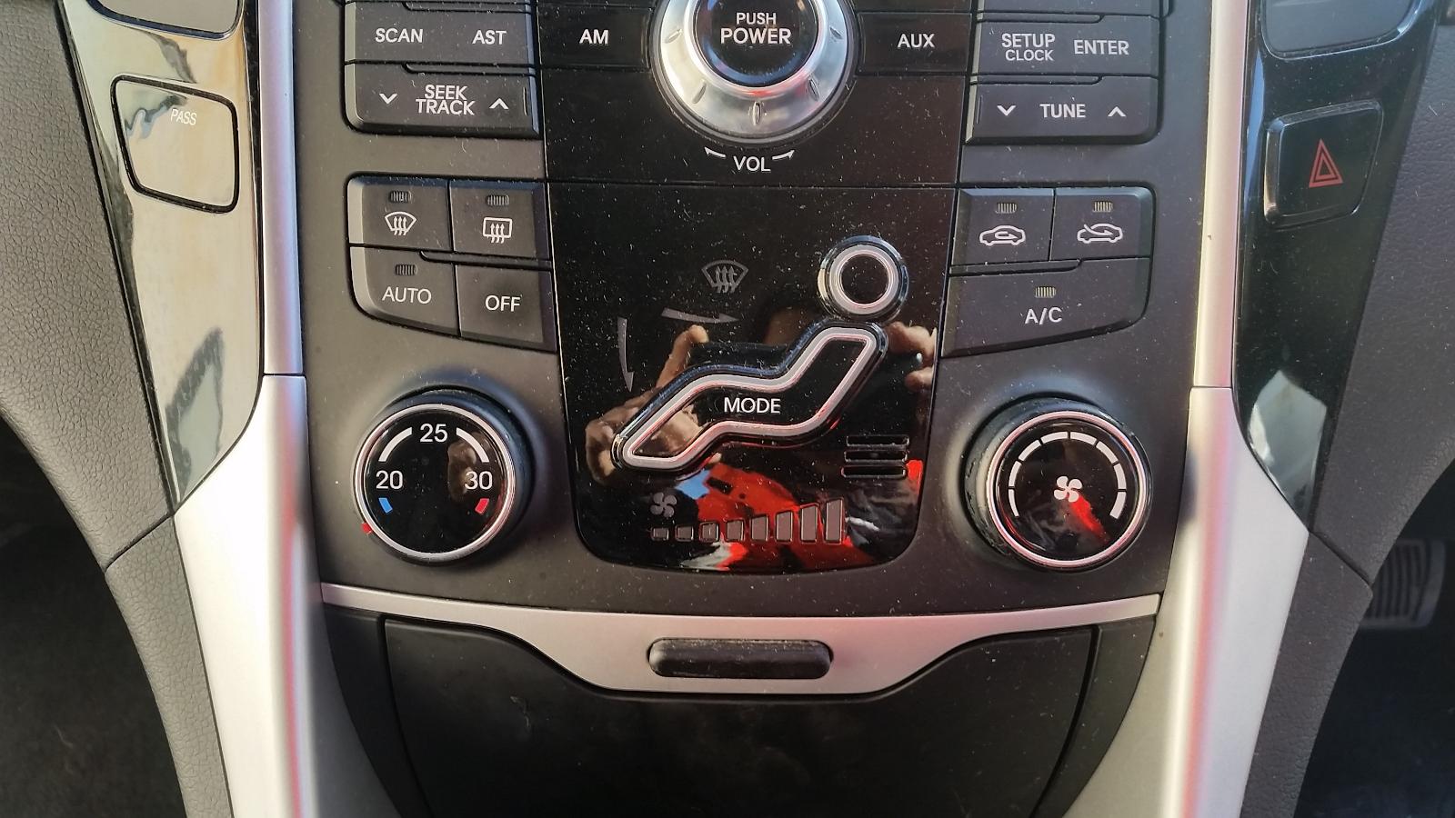 Hyundai i45 - 2010-2013