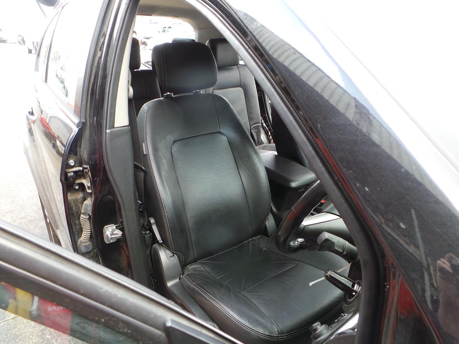 Holden Captiva - Captiva 7 2011-Present