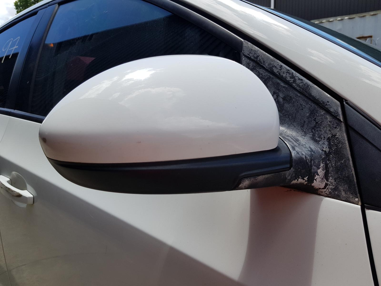 Holden Cruze - 2009-Present