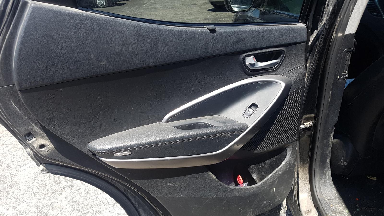 Hyundai Santa Fe - 2013-Present