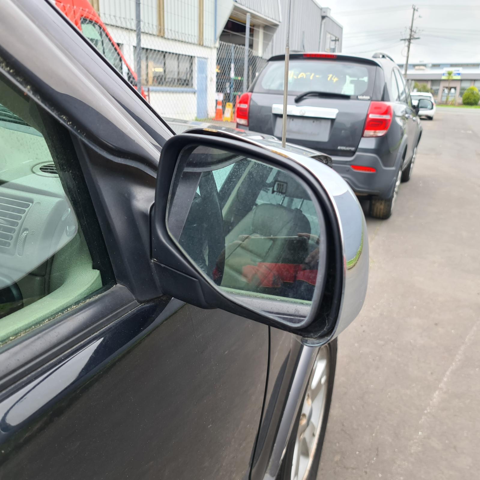 Ford Explorer - UT 2005-2007