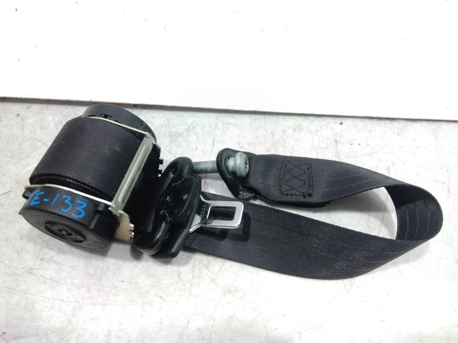 Seat_Belt_Stalk