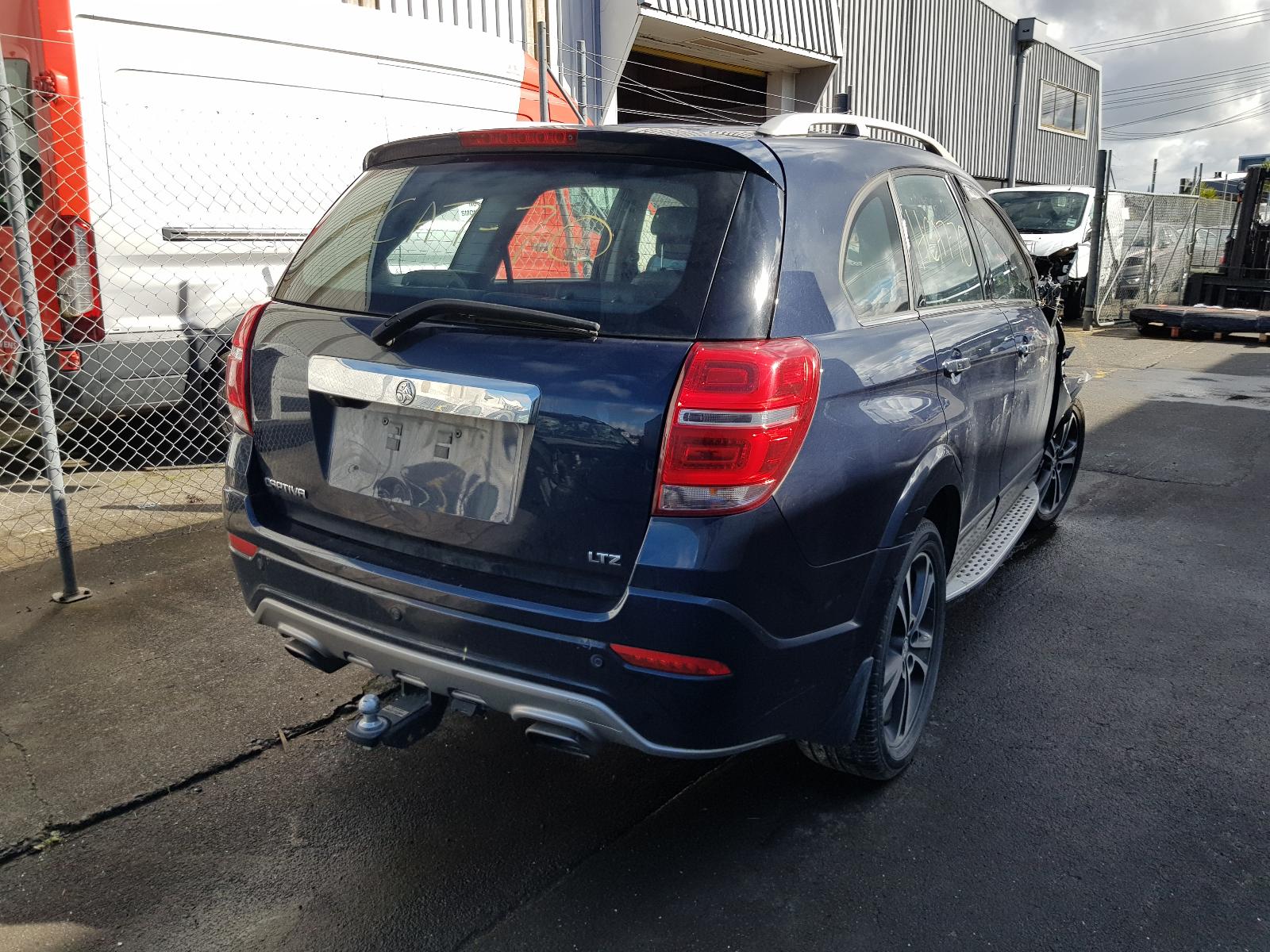 Holden Captiva - Captiva 7 2011-Present