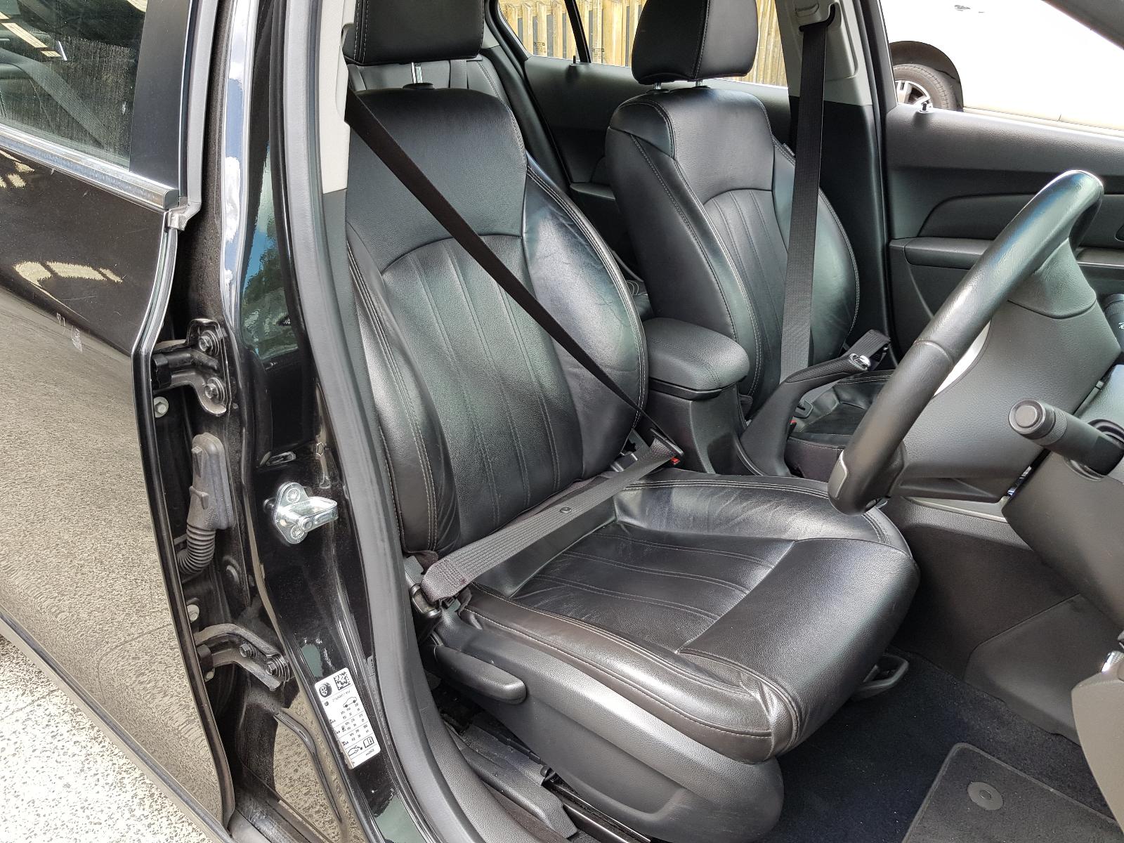 Holden Cruze - 2009-Present