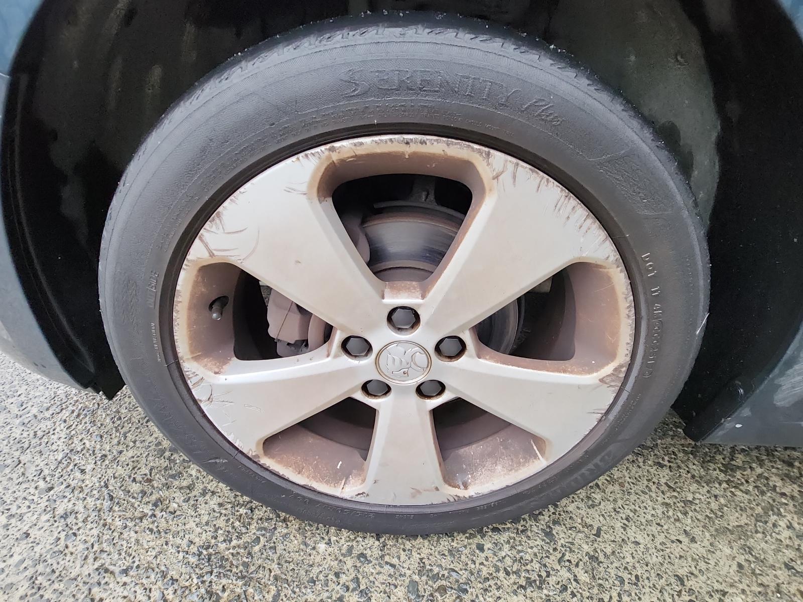 Holden Cruze - 2009-Present