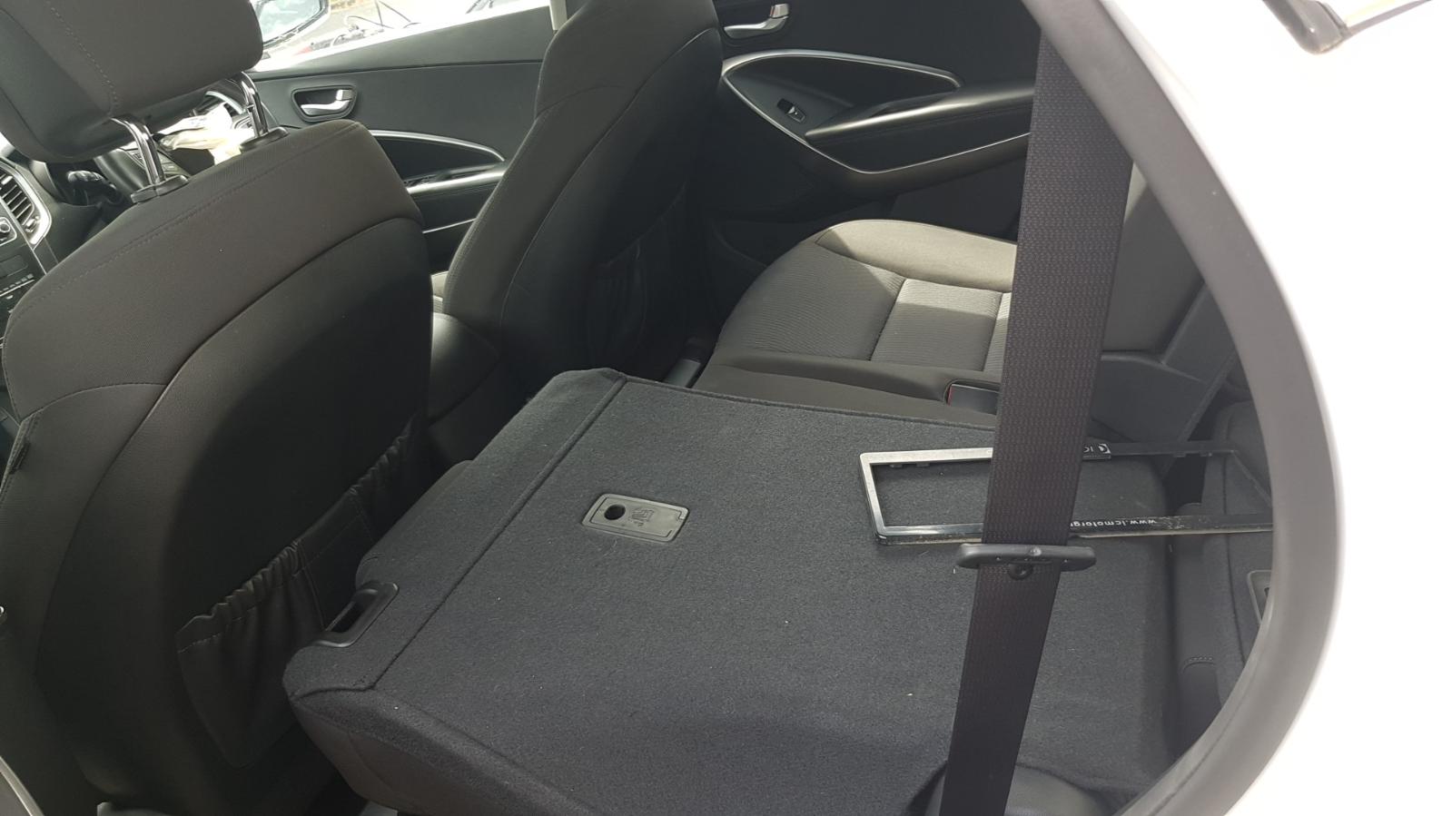 Hyundai Santa Fe - 2013-Present