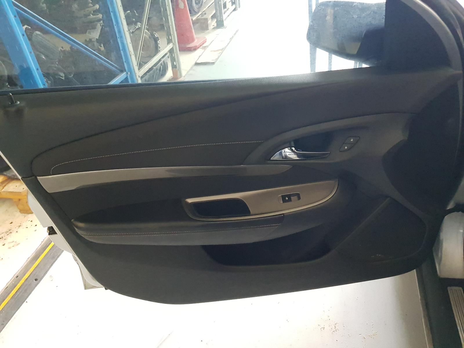 Holden Commodore - VF 2013-Present