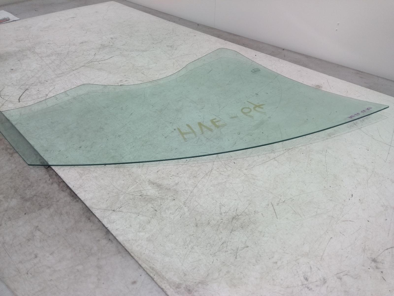 Left_Front_Door_Window