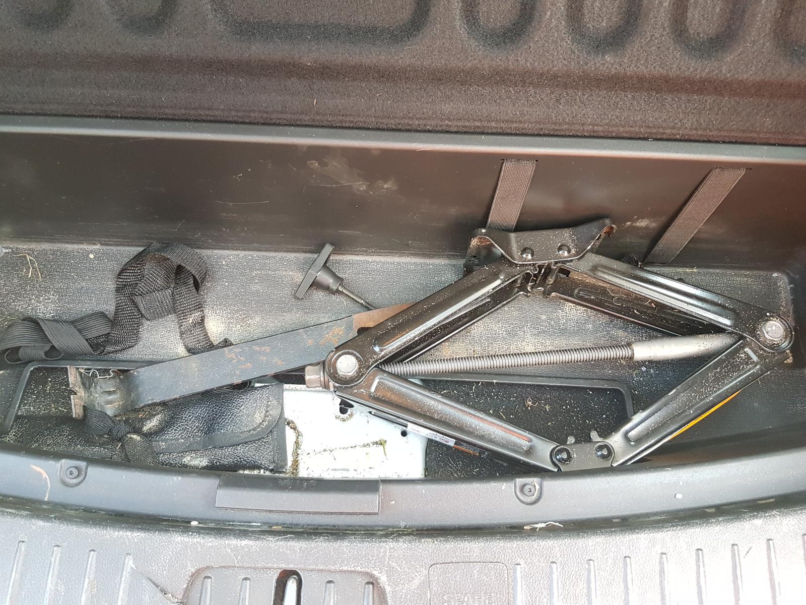 Holden Captiva - Captiva 7 2011-Present