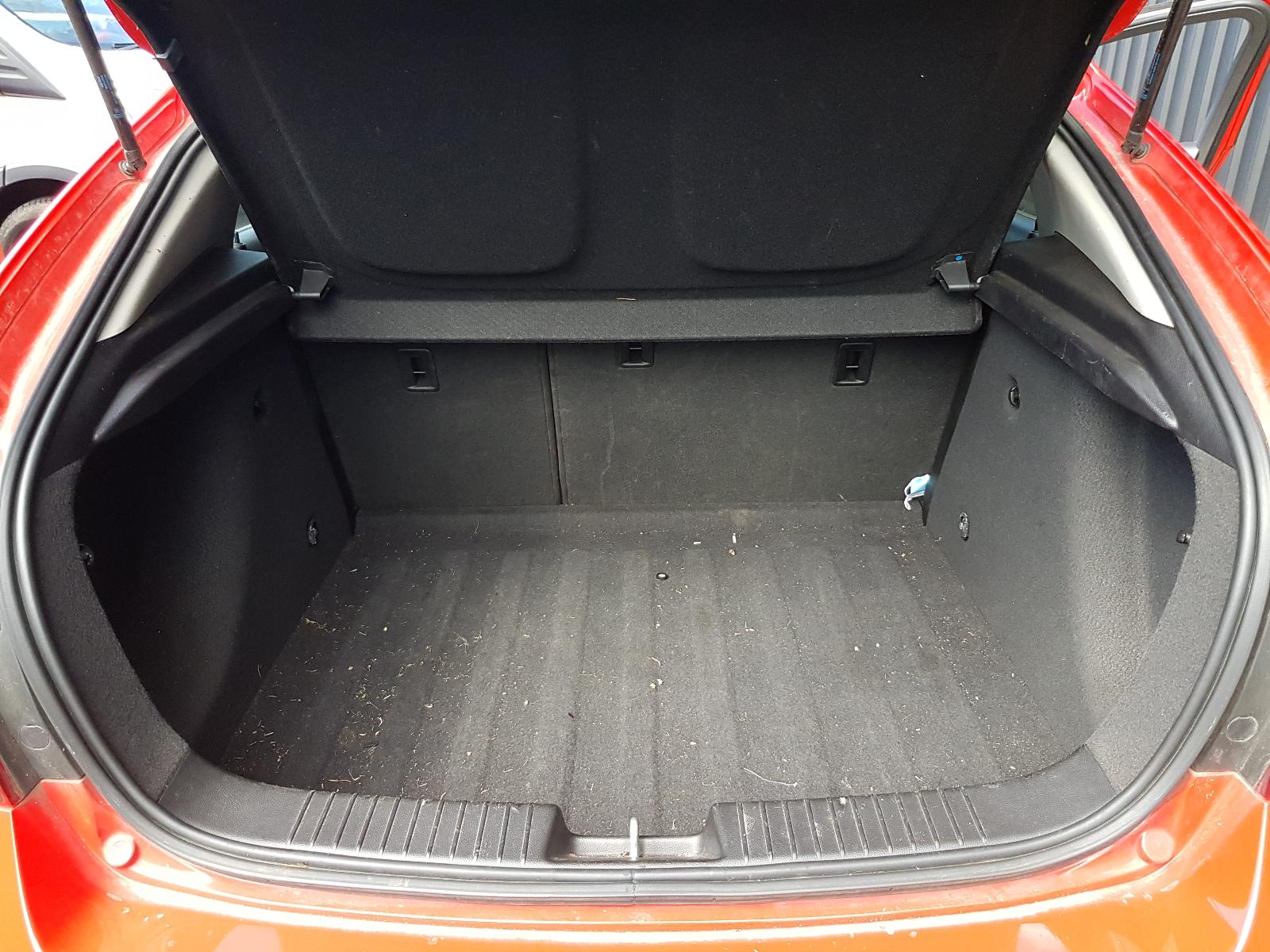 Holden Cruze - 2009-Present