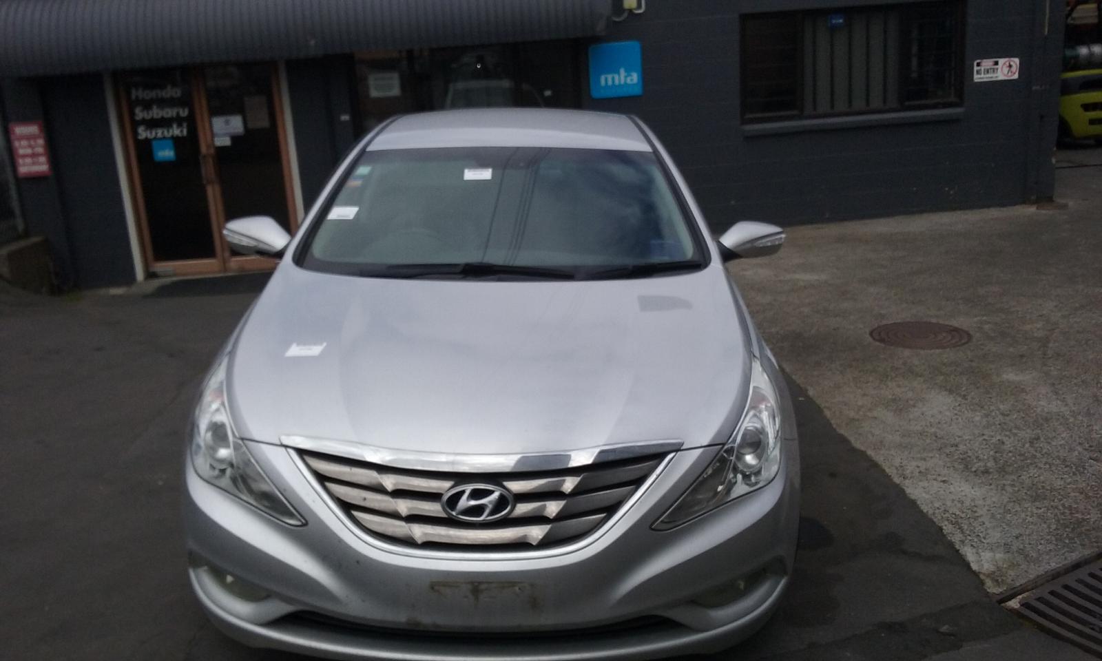 Hyundai i45 - 2010-2013