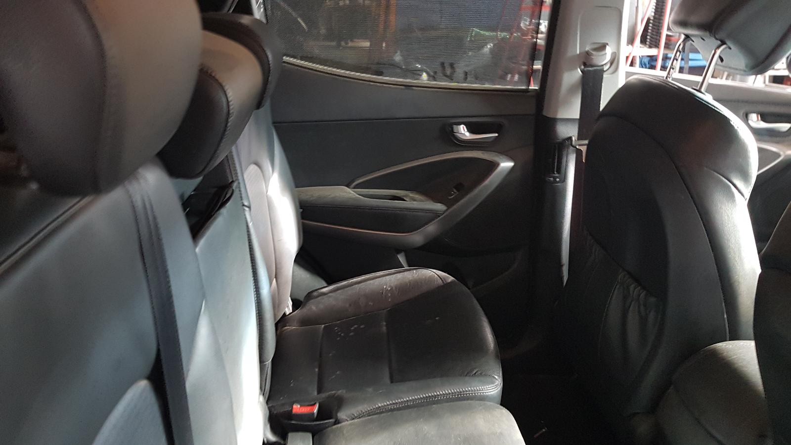 Hyundai Santa Fe - 2013-Present