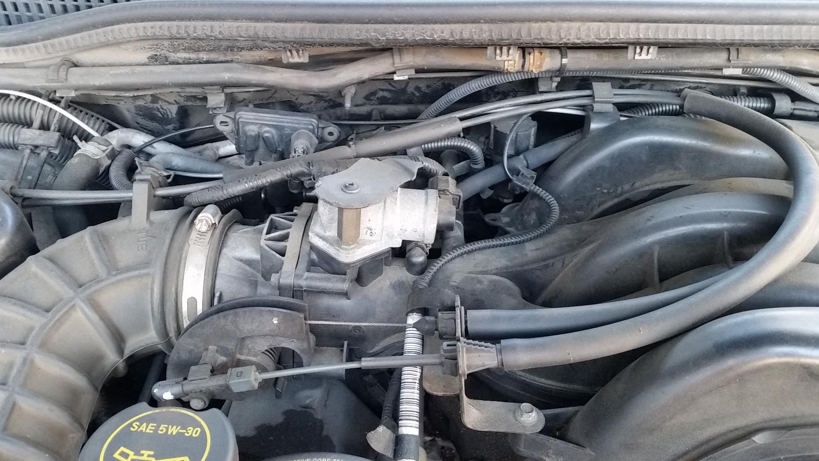 Ford Explorer - UT 2001-2005