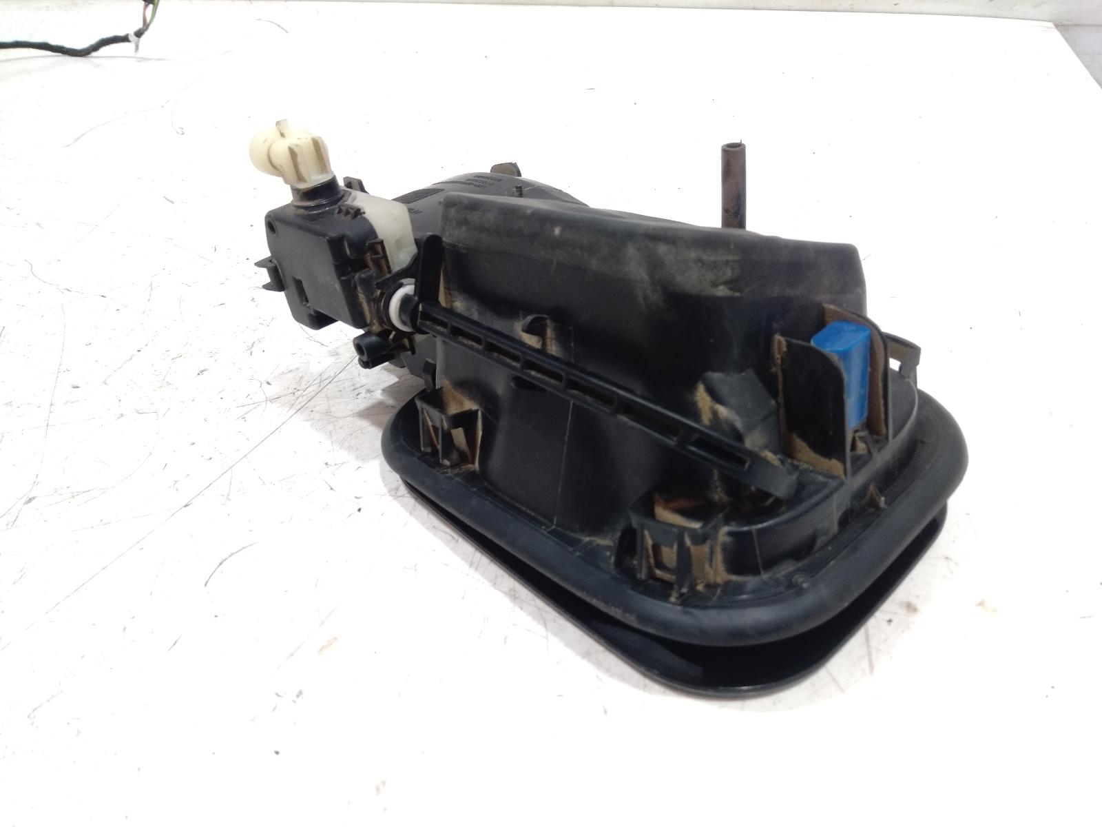 Fuel_Door_Filler