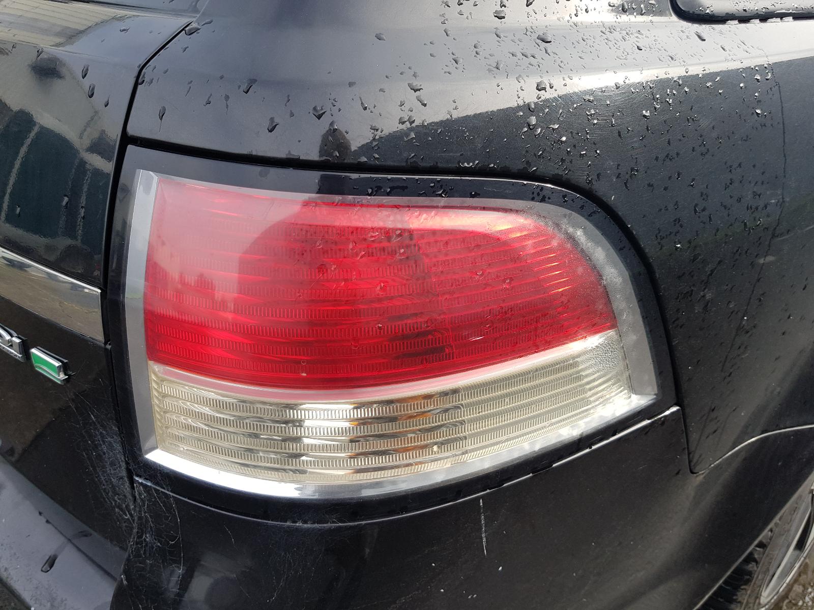 Holden Commodore - VE Omega 06-