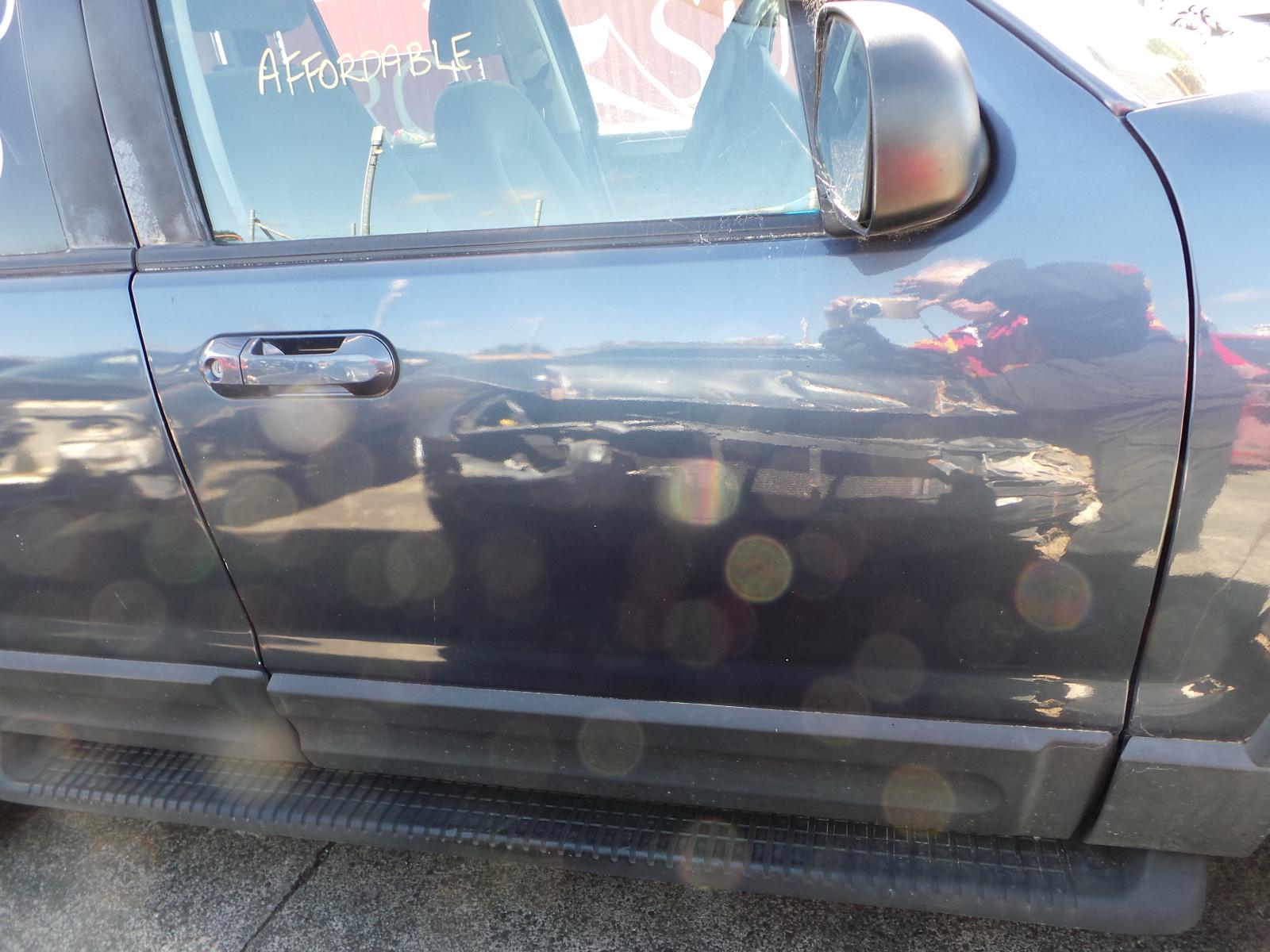 Ford Explorer - UT 2001-2005