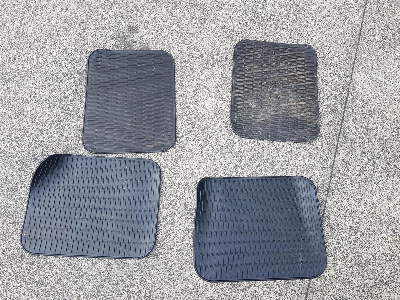 Holden Barina - TK 05-11