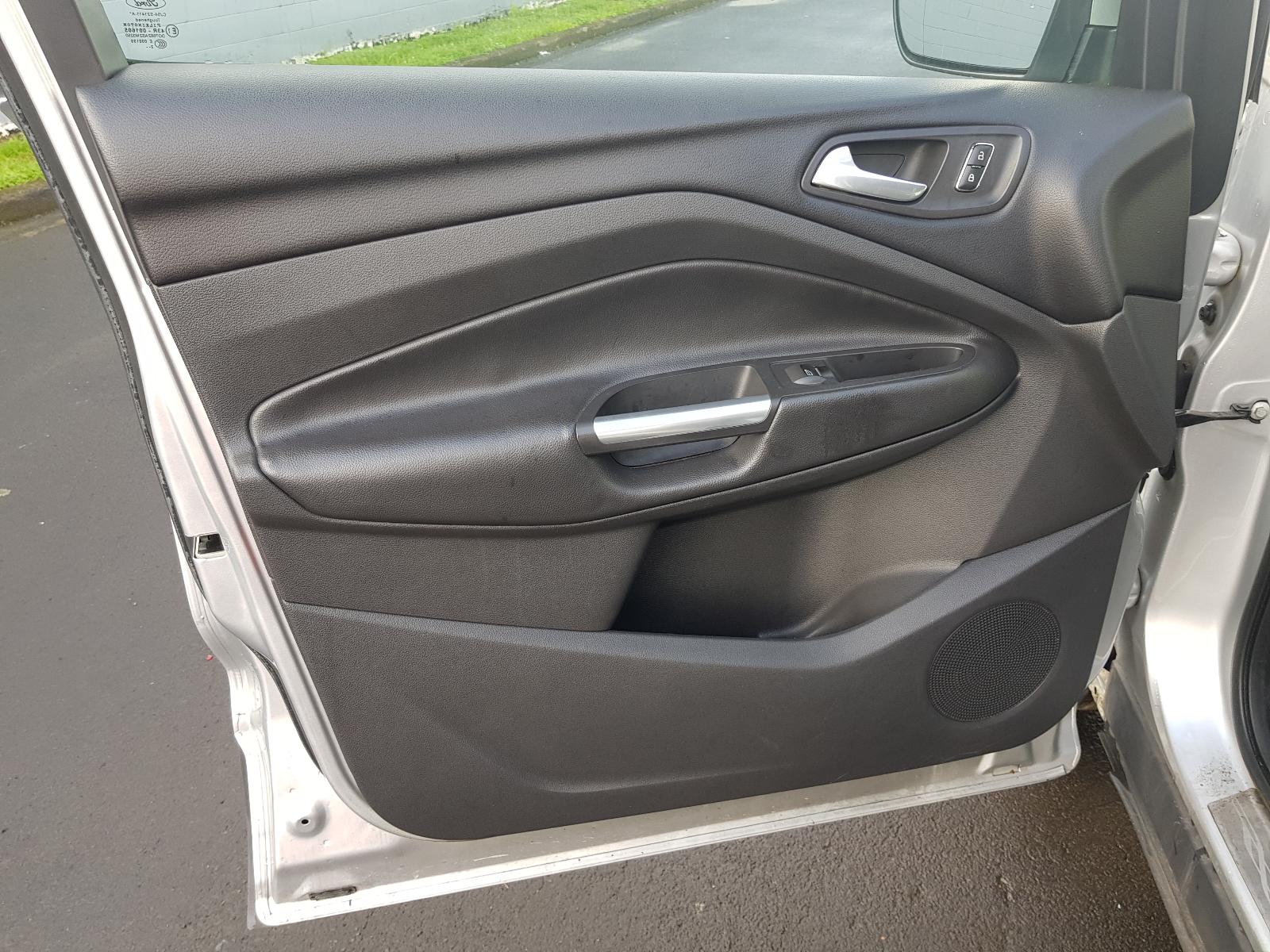 Ford Kuga - TF 2013-Present