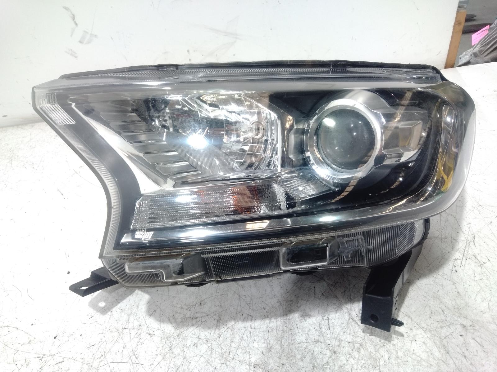 Left_Headlamp