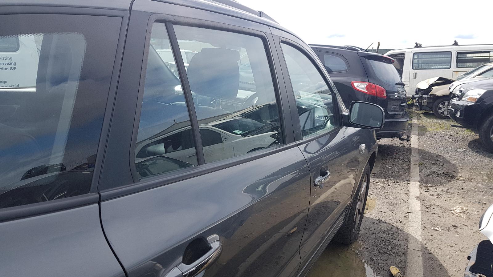 Hyundai Santa Fe - 2006-2012