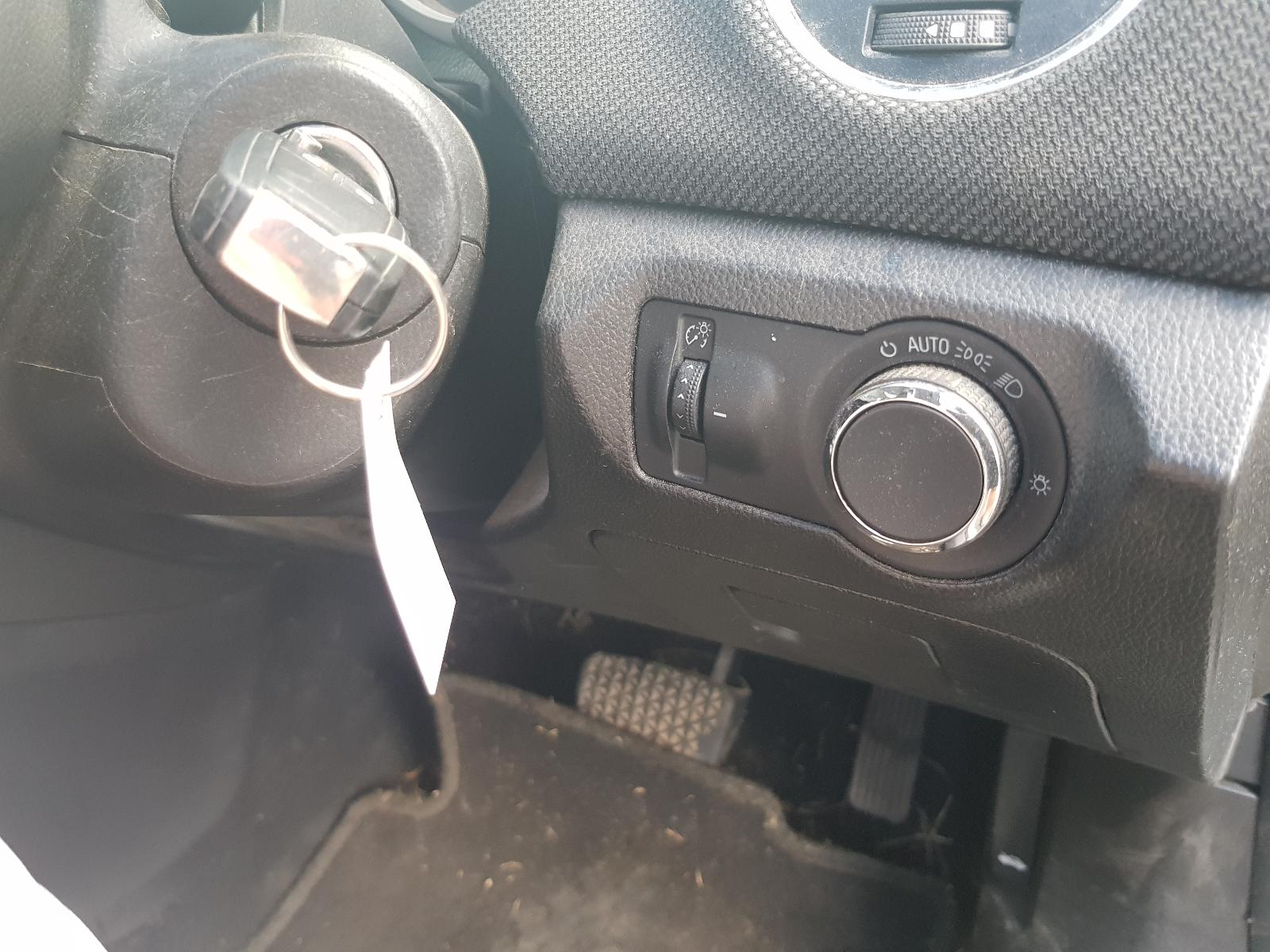 Holden Cruze - 2009-Present