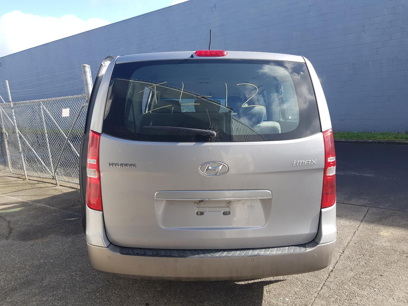 Hyundai H1 Van - 2008-2016