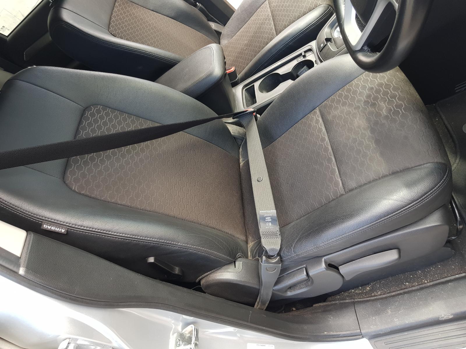 Holden Captiva - Captiva 7 2011-Present