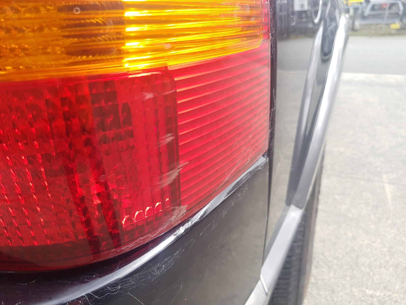 Ford Explorer - UT 2001-2005