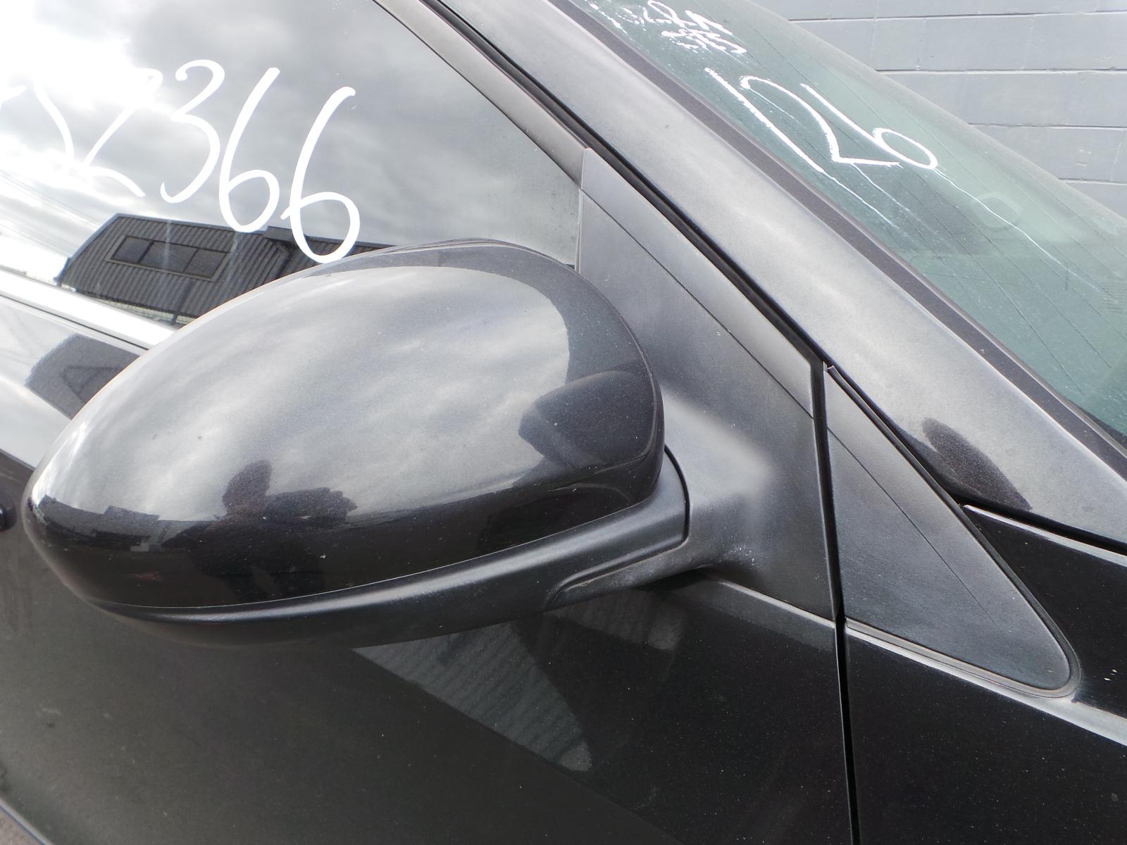 Holden Cruze - 2009-Present