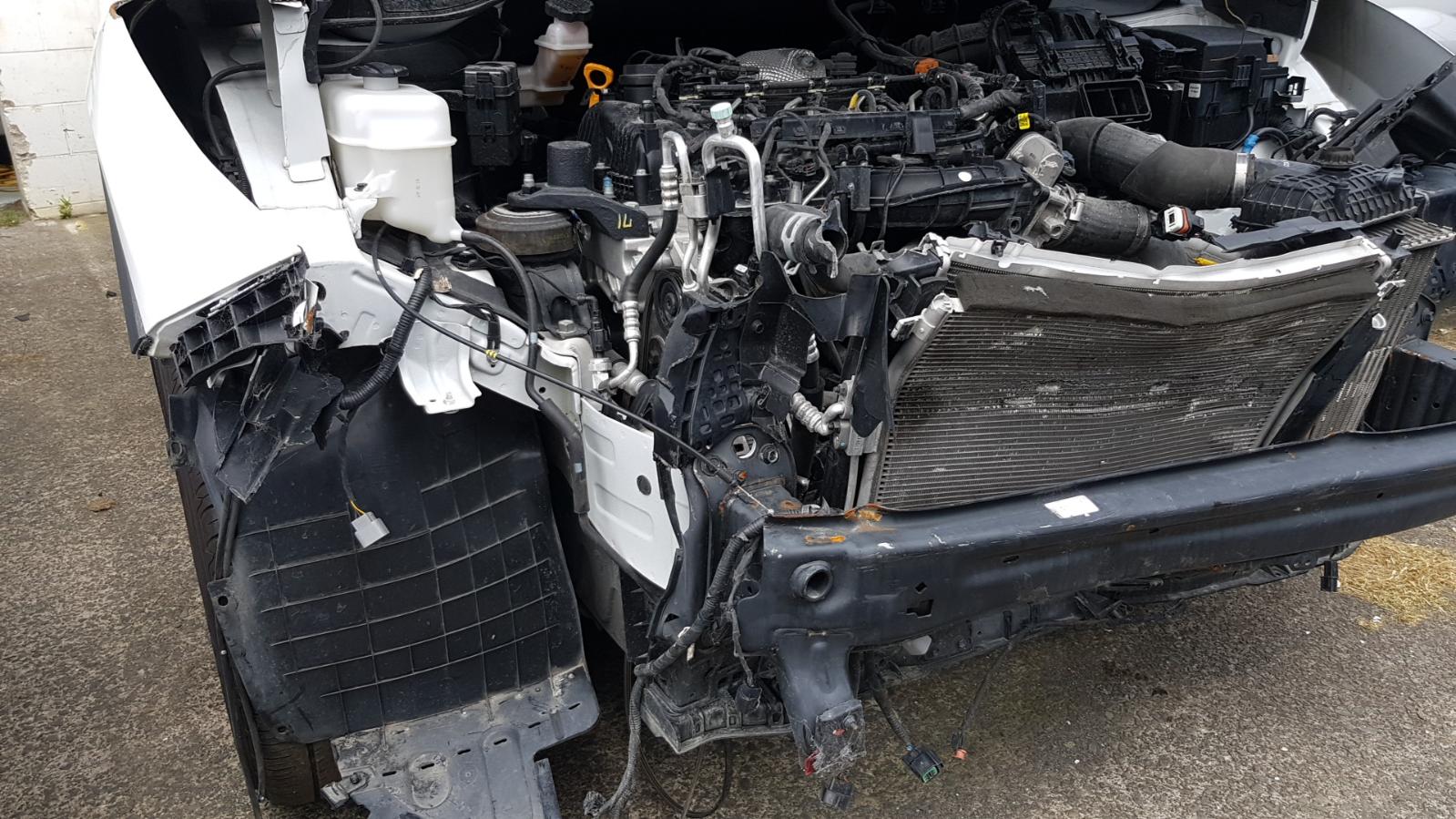 Hyundai Santa Fe - 2013-Present