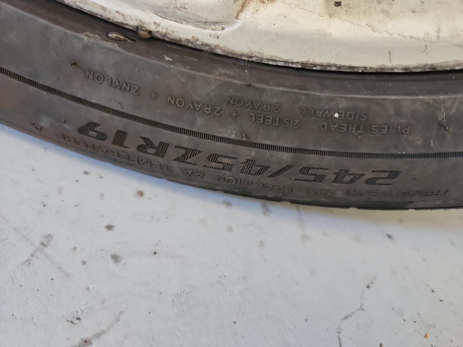 Ford Kuga - TF 2013-Present