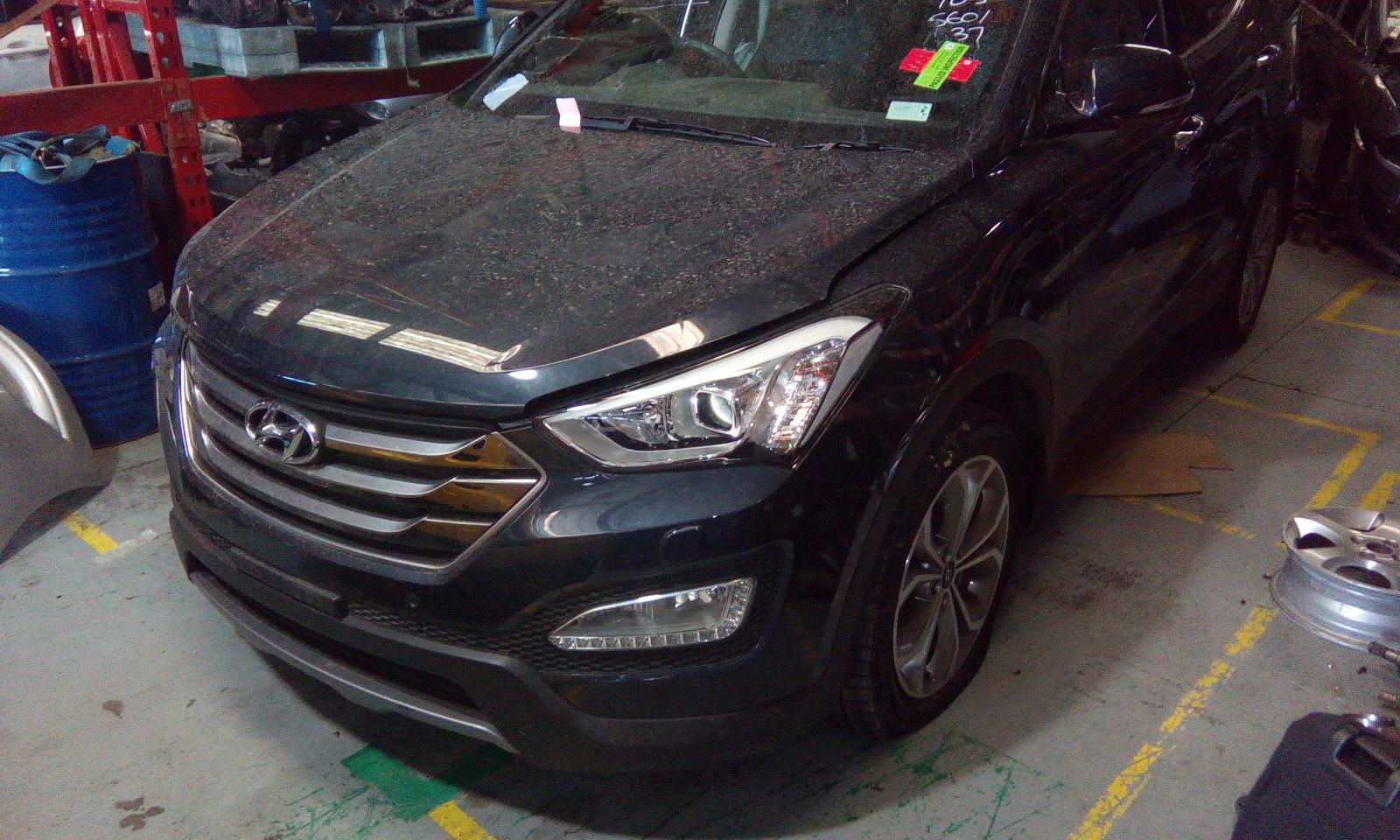 Hyundai Santa Fe - 2013-Present