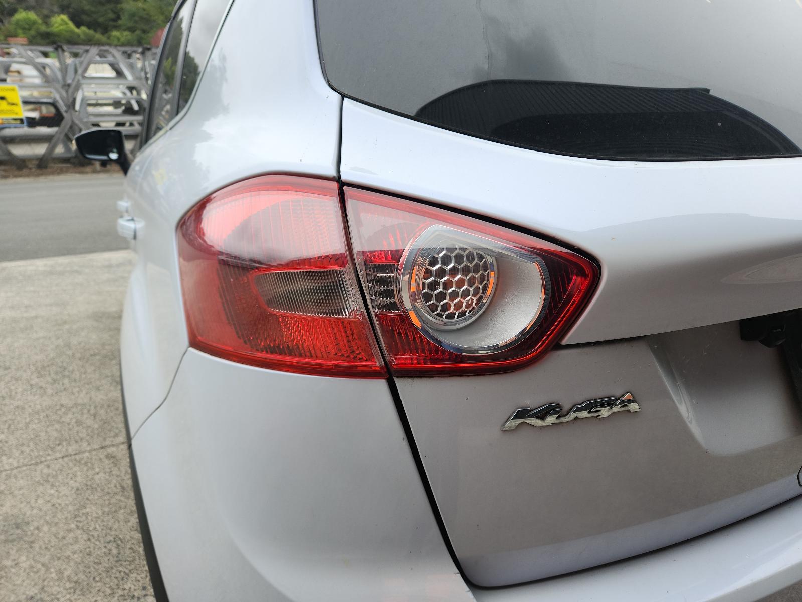 Ford Kuga - TE 2012-2013