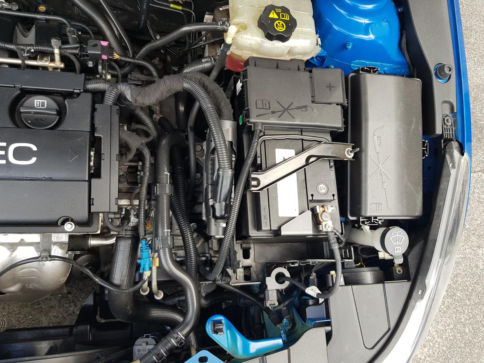 Holden Cruze - 2009-Present