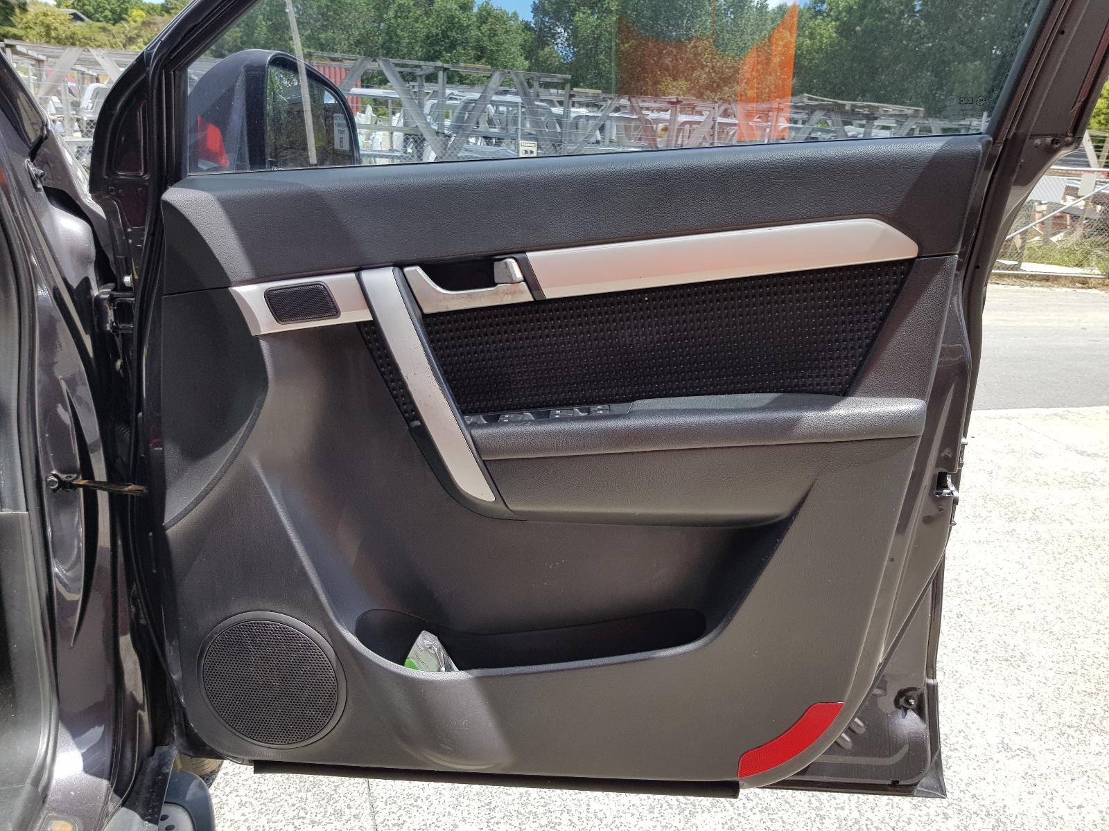 Holden Captiva - Captiva 7 2011-Present